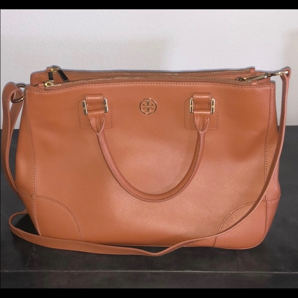 Tory Burch tan crossbody bag - Picture 1 of 4